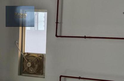 Warehouse - Studio - 1 Bathroom for rent in Umm Dir - Umm Al Quwain