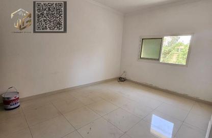 عمارة بالكامل - 7+ - 7+ للبيع في مجمع مويلح - تجارية مويلح - الشارقة