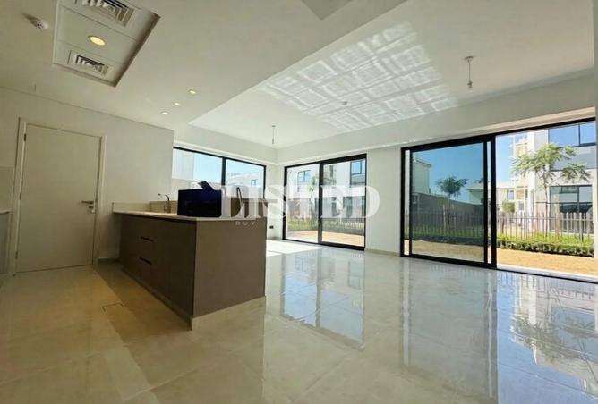 73113959 - Property Image 3