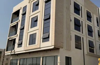 Whole Building - 7+ Bedrooms - 7+ Bathrooms for rent in Al Zahia - Muwaileh Commercial - Sharjah