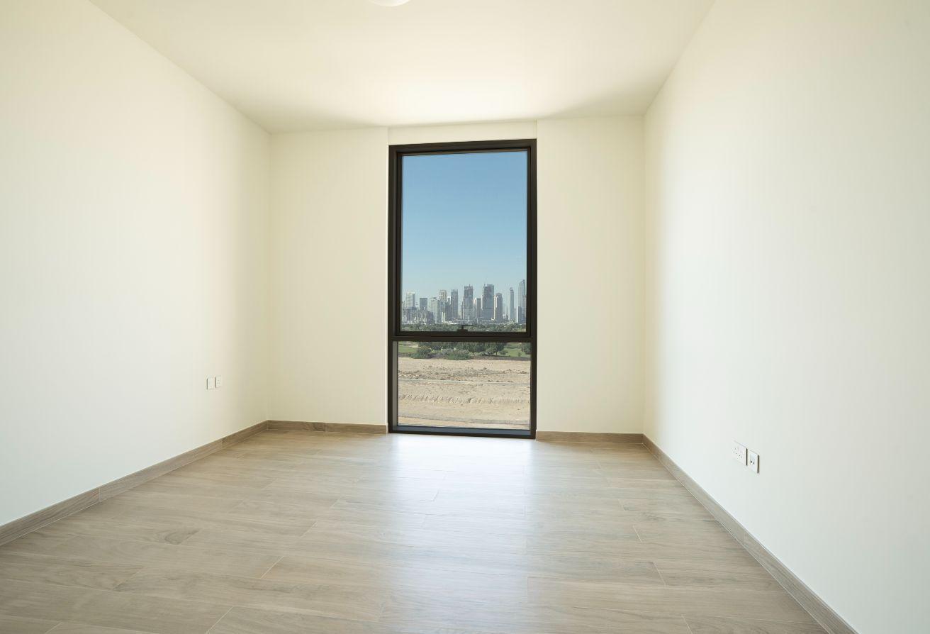 Up to 4 Chqs | Pet Friendly | Brand New photo 14