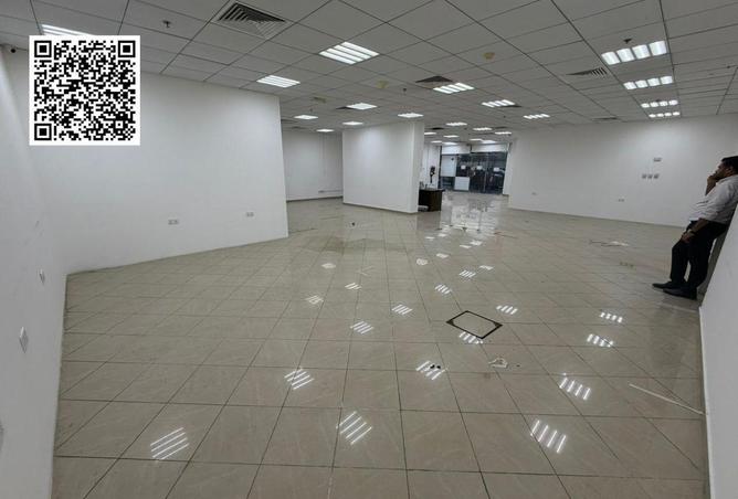 77810377 - Property Image 3