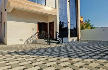 Villa - 5 Bedrooms - 7 Bathrooms for sale in Al Mowaihat 1 - Al Mowaihat - Ajman