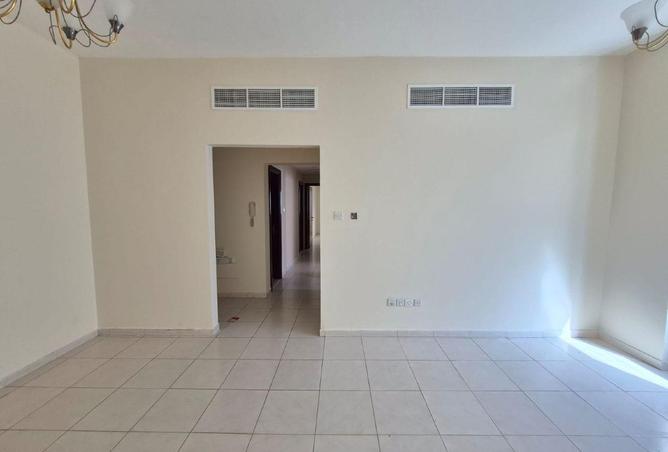93160100 - Property Image 3