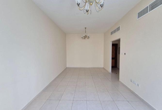 93160100 - Property Image 2