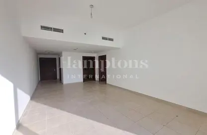 شقة - غرفة نوم - 2 حمامات للايجار في مساكن مجتمع البلوط - مدينة دبي للإنتاج (اي ام بي زد) - دبي