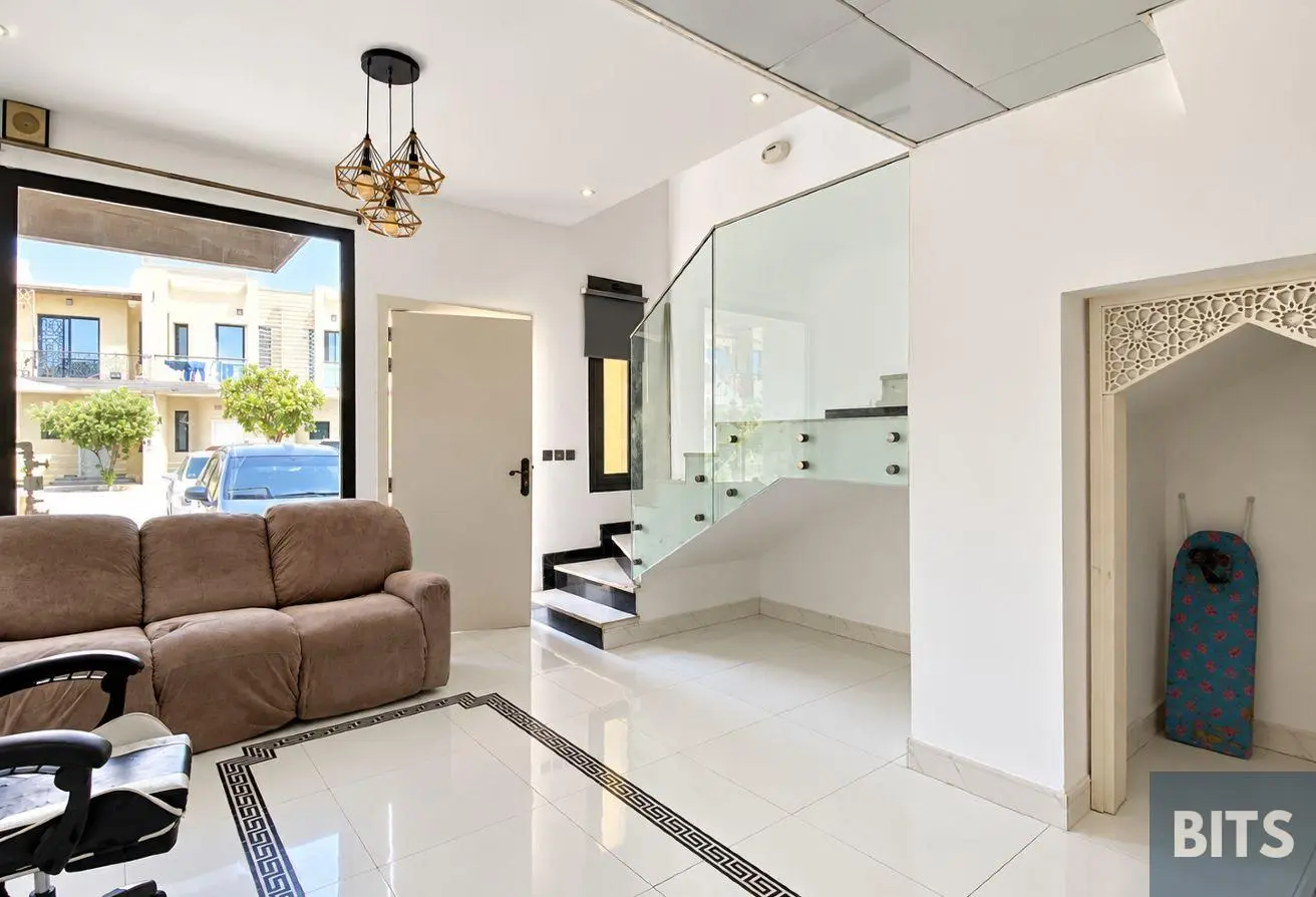 164583019 - Property Main Image