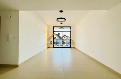 Apartment - 1 Bedroom - 2 Bathrooms for rent in Liwan Circle - Liwan - Dubai Land - Dubai