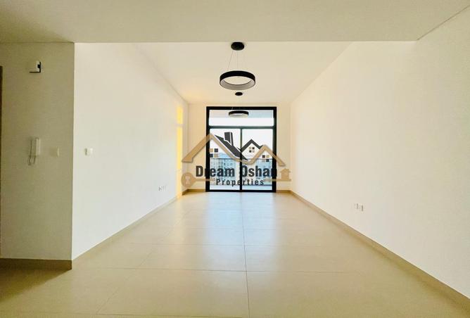 2OpiyanKyLA - Property Main Image