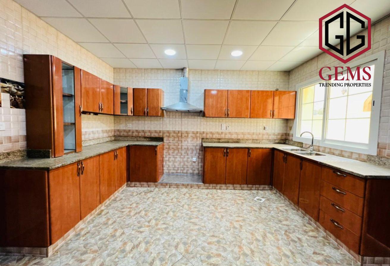 HIGH-END QUALITY | SPACIOUS | MAID ROOM | GARDEN photo 12