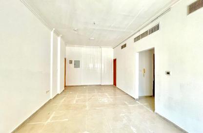 Apartment - 2 Bedrooms - 2 Bathrooms for rent in Muwaileh 29 Building - Muwaileh - Sharjah