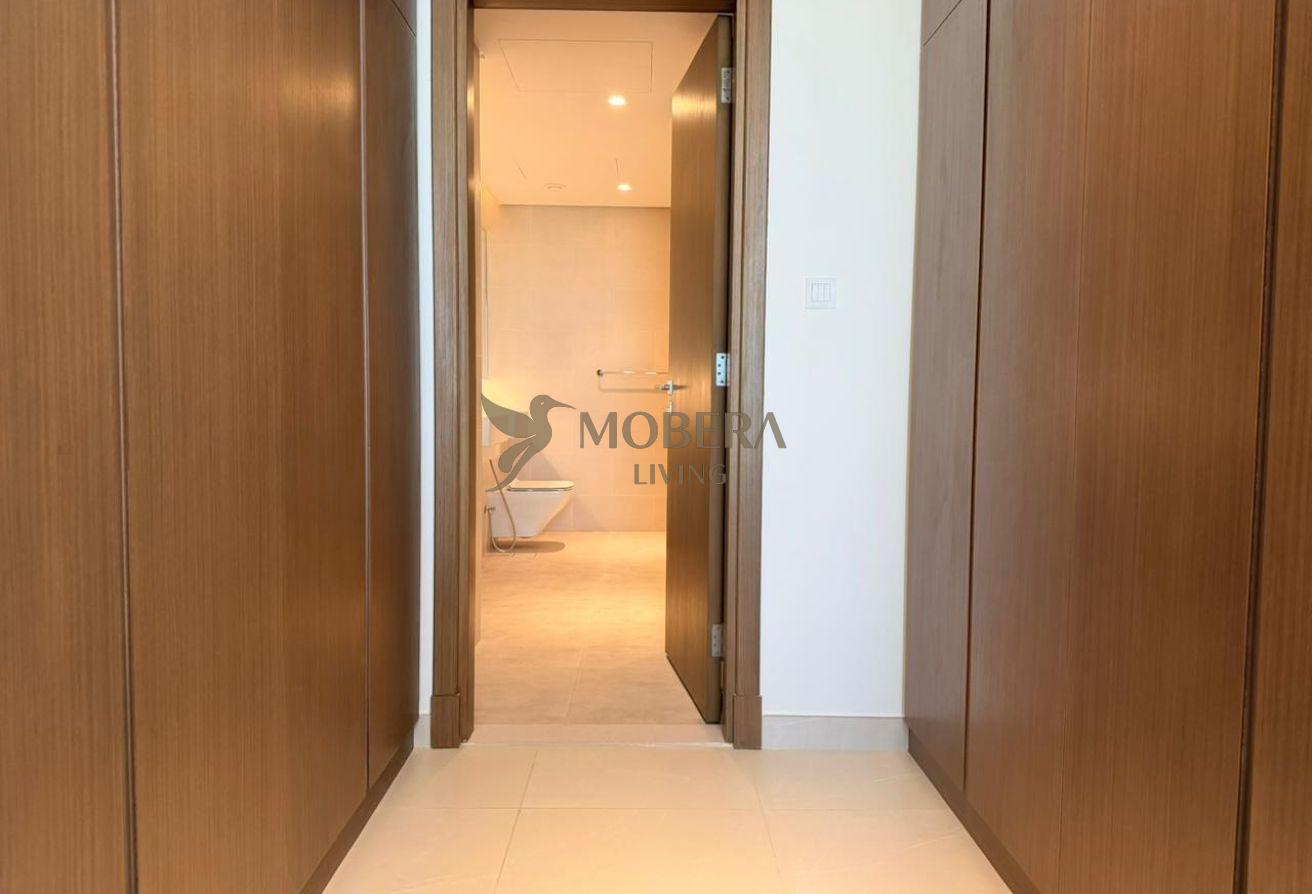LUXURIOUS UNIT | MODERN LAYOUT | CANAL VIEW photo 11