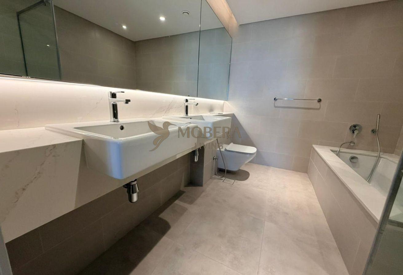 LUXURIOUS UNIT | MODERN LAYOUT | CANAL VIEW photo 18
