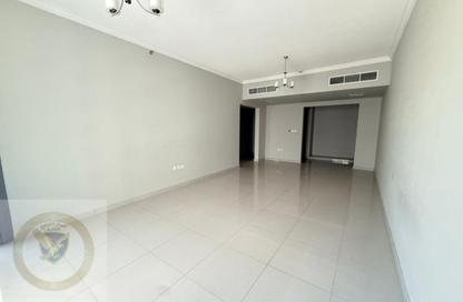 Apartment - 2 Bedrooms - 2 Bathrooms for rent in Al Khan Corniche - Al Khan - Sharjah