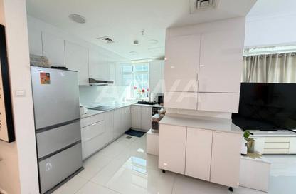 Apartment - 2 - 3 for rent in Lake City Tower - JLT Cluster D - Jumeirah Lake Towers - Dubai