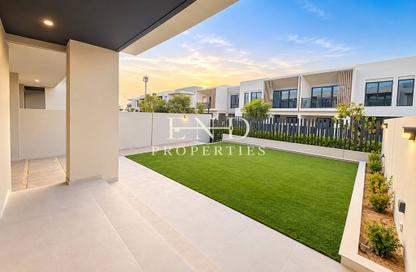 Townhouse - 3 - 2 for rent in Jebel Ali Village Townhouses - Jebel Ali Village - Jebel Ali - Dubai