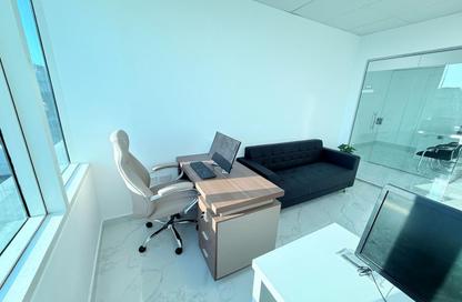 Office Space - Studio - 1 for rent in Fatima Mohammad Ahmad Bin Suleiman Building - Al Raffa - Bur Dubai - Dubai