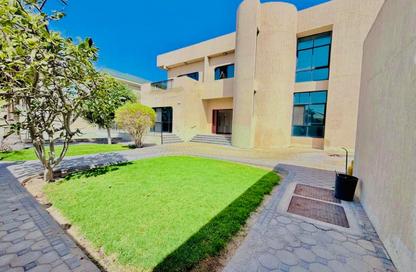 Villa - 4 Bedrooms - 5 Bathrooms for rent in Al Falaj - Al Riqqa - Sharjah