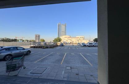 محل - استوديو - 1 حمام للايجار في مبنى ربدان - موتور سيتي - دبي