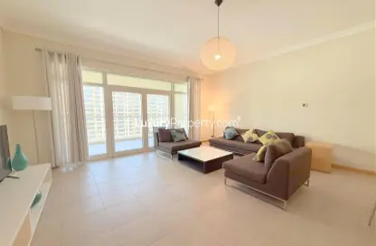 Apartment - 2 Bedrooms - 3 Bathrooms for rent in Al Das - Shoreline Apartments - Palm Jumeirah - Dubai