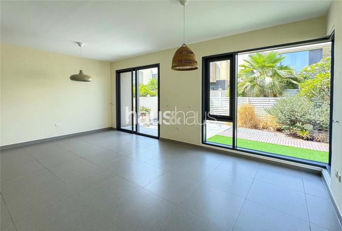 88307989 - Property Image 3