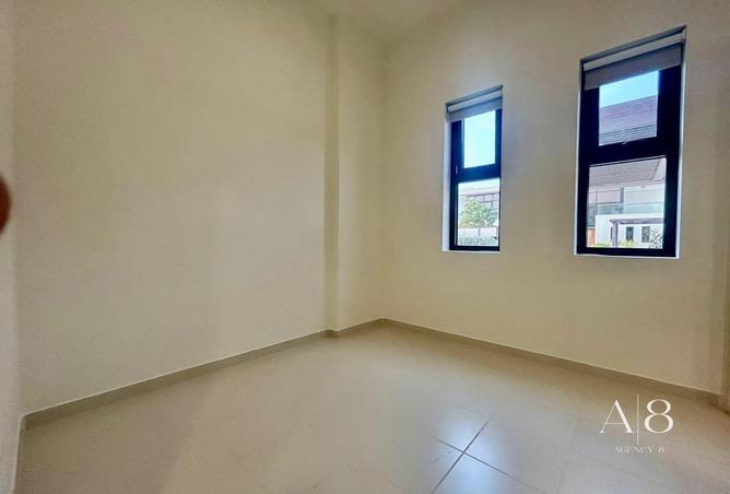 15896317 - صورة العقار 3