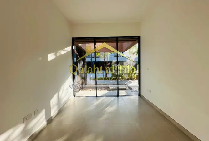 162318043 - Property Image 3