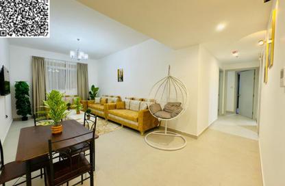 Apartment - 2 Bedrooms - 3 Bathrooms for rent in Ajman Corniche Residences - Ajman Corniche Road - Ajman