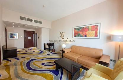 Apartment - 1 Bedroom - 2 Bathrooms for rent in Gevora Hotel - Sheikh Zayed Road - Dubai Apartment - 1 Bedroom - 2 Bathrooms for rent in Gevora Hotel - Sheikh Zayed Road - Dubai