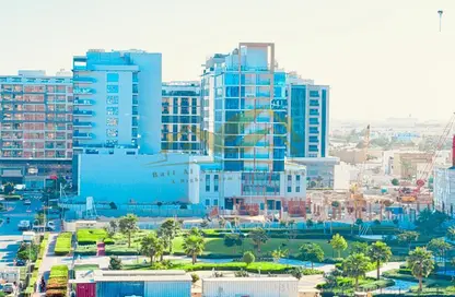 Apartment - 1 Bedroom - 2 Bathrooms for rent in Jumeirah Garden City - Al Satwa - Dubai