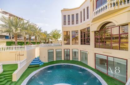 Villa - 7+ - 7+ for rent in Sector E - Emirates Hills - Dubai