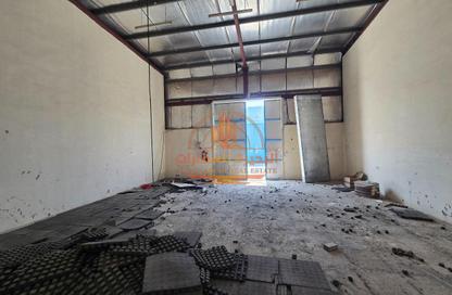 Warehouse - Studio - 1 Bathroom for rent in Industrial Area 18 - Sharjah Industrial Area - Sharjah