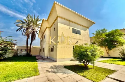 Villa - 5 Bedrooms - 6 Bathrooms for rent in Jumeirah 1 Villas - Jumeirah 1 - Jumeirah - Dubai