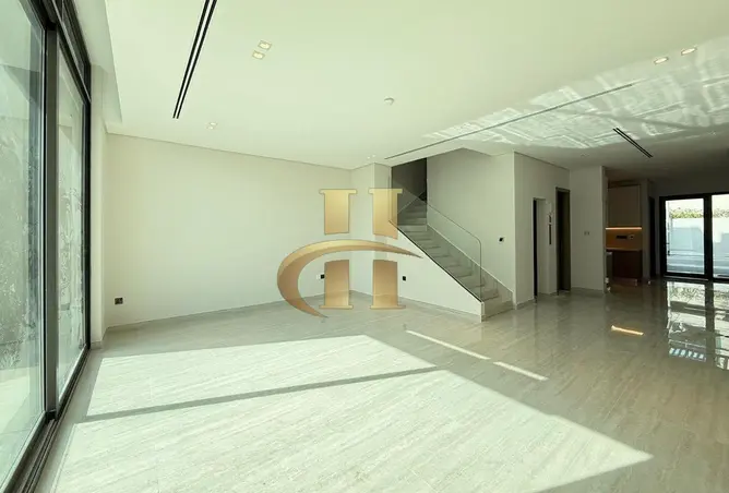 128821094 - Property Image 3
