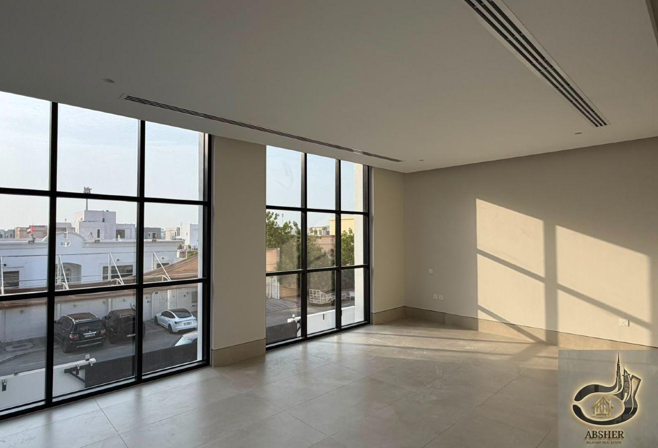 Al Warqa 4 Brand New 5 Bedrooms Modern Design photo 13