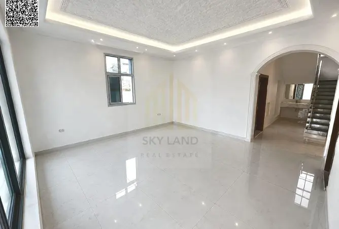 135621162 - Property Image 2