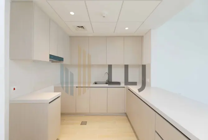 162801710 - Property Image 2