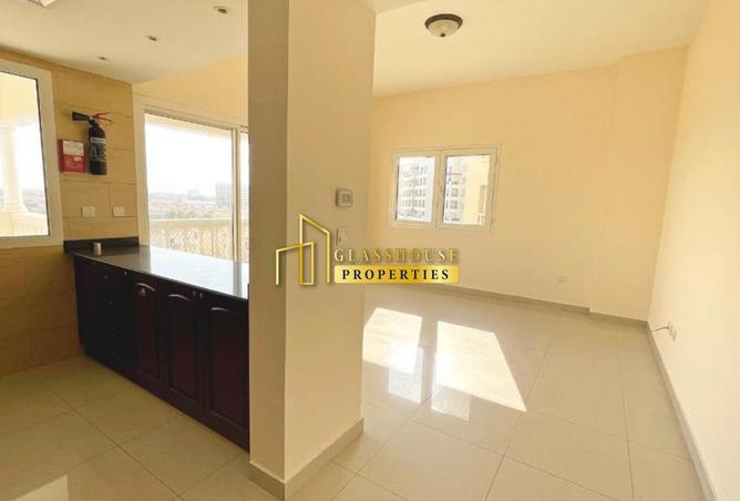 16009007 - Property Image 2