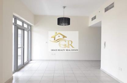 Apartment - 3 Bedrooms - 5 Bathrooms for sale in Executive Tower E - Executive Towers - Business Bay - Dubai