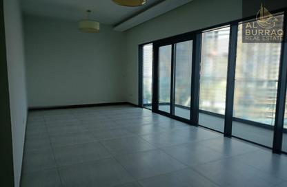 Apartment - 2 - 3 for rent in SOL Bay - Business Bay - Dubai