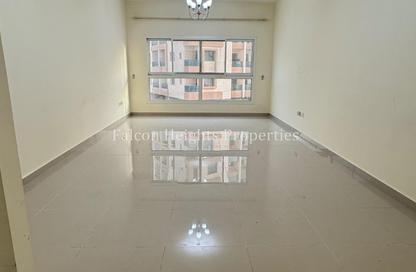 Apartment - 2 Bedrooms - 3 Bathrooms for rent in Al Malik Building - Al Warqa'a 1 - Al Warqa'a - Dubai Apartment - 2 Bedrooms - 3 Bathrooms for rent in Al Malik Building - Al Warqa'a 1 - Al Warqa'a - Dubai