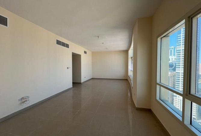 16330000 - Property Image 3