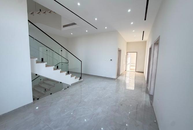 135611080 - Property Image 2