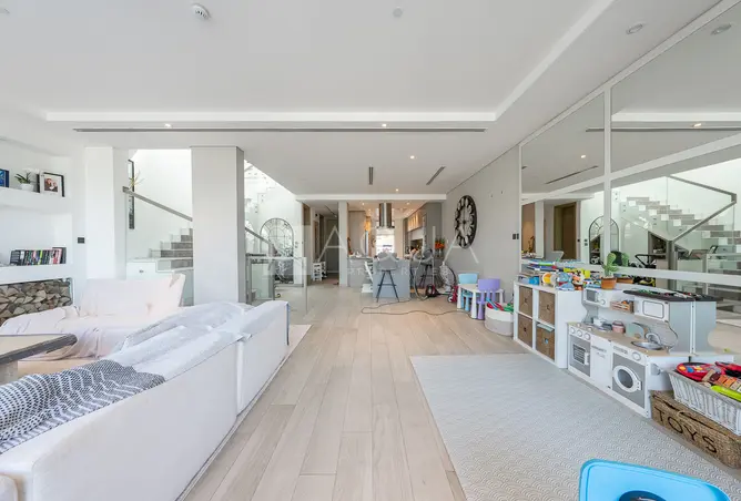 161401727 - Property Image 2