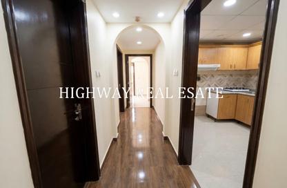 Apartment - 2 - 3 for rent in Muwailih Building - Muwaileh - Sharjah