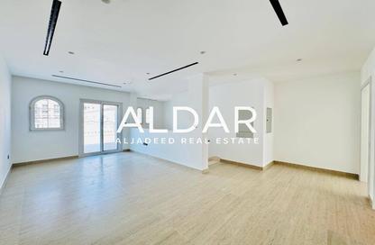 Villa - 2 Bedrooms - 4 Bathrooms for rent in District 12T - Jumeirah Village Circle - Dubai