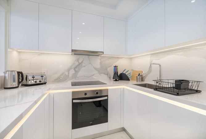 Luxury | Upgraded | Brand New | On Beach