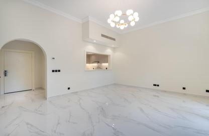 Apartment - 2 Bedrooms - 4 Bathrooms for rent in Jash Falqa - Shoreline Apartments - Palm Jumeirah - Dubai