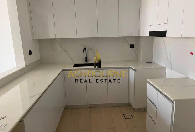 136079415 - Property Image 3