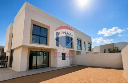 Villa - 4 Bedrooms - 5 Bathrooms for rent in The Magnolias - Yas Acres - Yas Island - Abu Dhabi